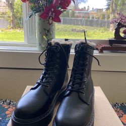 Steve Madden Style Bettyy 