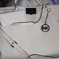 Michael Kors Bag And Glass Case 