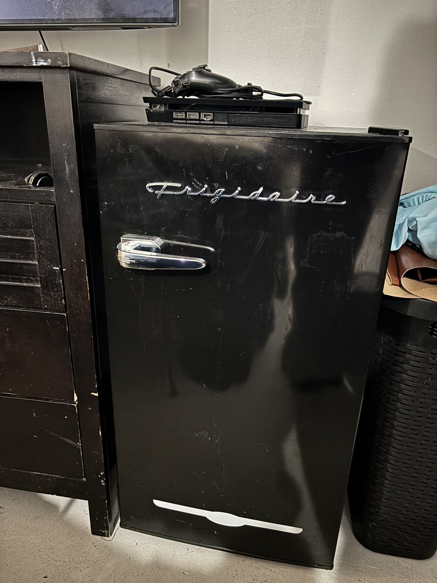 Frigidaire Mini Fridge