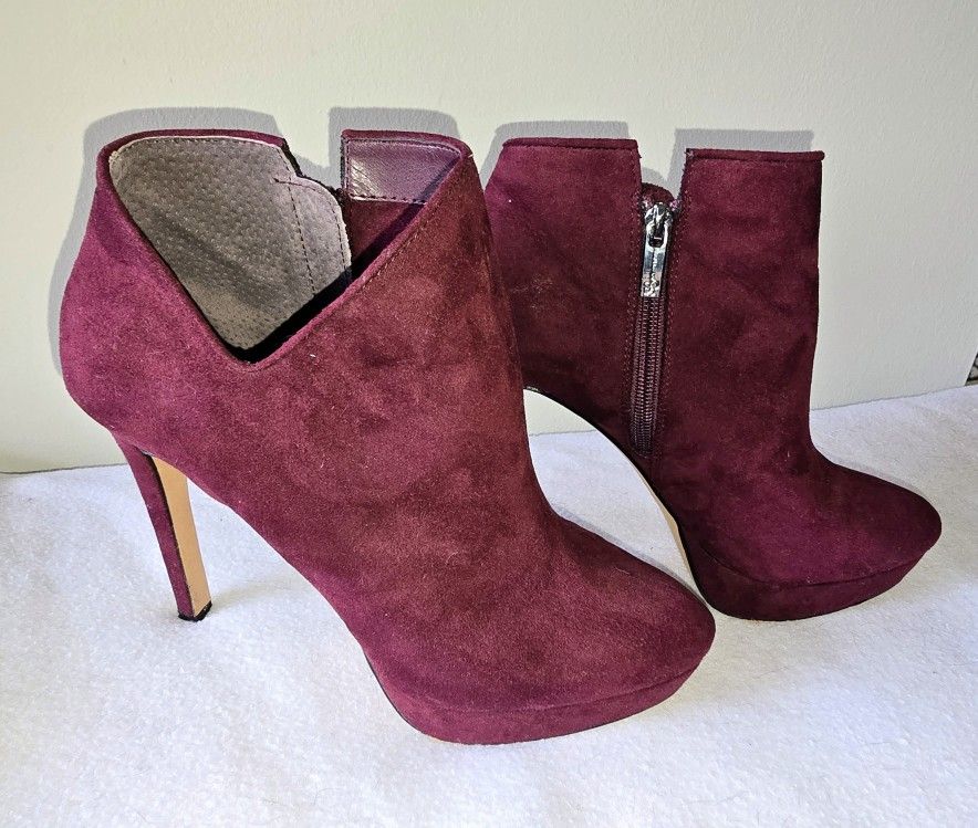 Boots Burgundy 8.5 