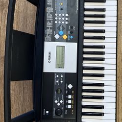 YAMAHA PSR-E223 KEYBOARD 61 KEYS W/REVERB