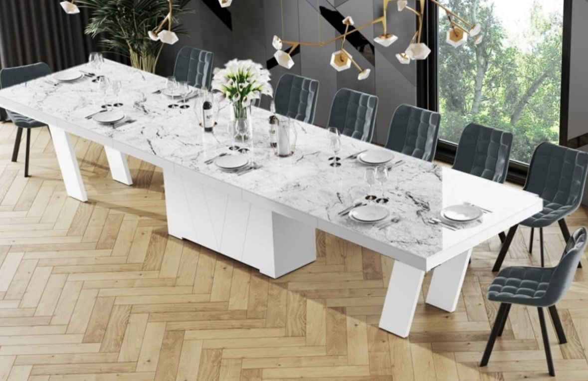 Dining table (Hubertus Grande Venatino)