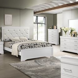 Brand new queen size bedroom set