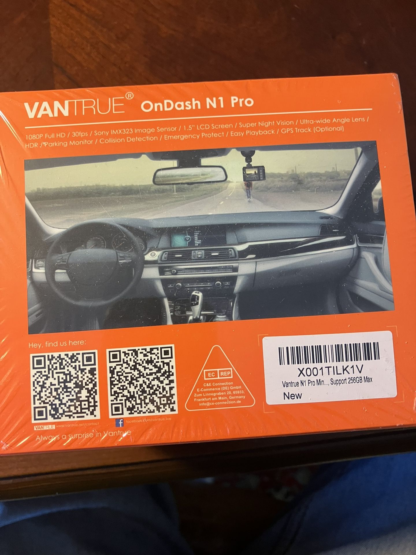 Dash Cam Camera With Extra SD card