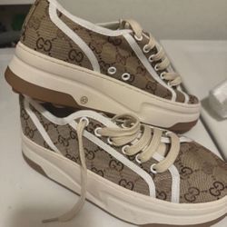 Gucci Sneakers Woman’s 