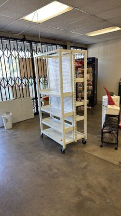 Retail Shelf