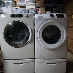 Samsung Washer & Dryer Set with 2 Pedestals