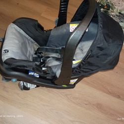 Car seat With Base Anchor