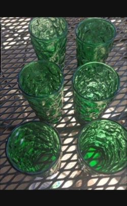 Vintage Anchor Hocking Crinkle forrest Green Glass, Lido Milano Glassware Collection Set of 6