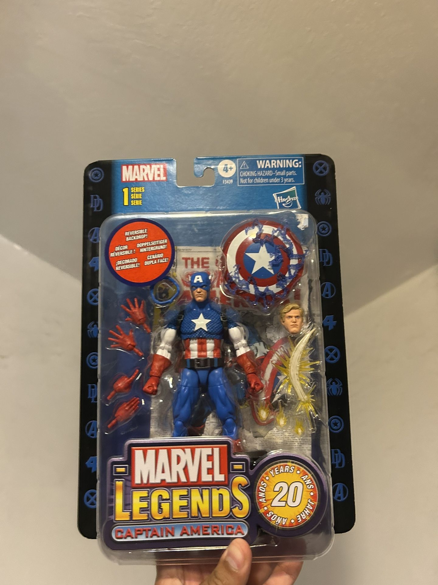 Captain America Marvel Legends