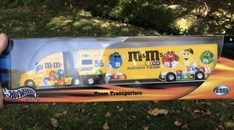 Hot Wheels Team Transporter