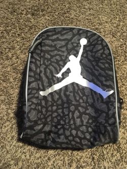 New Jordan lunch bag