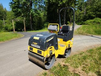 Bomag BW900-50 (double drum roller)