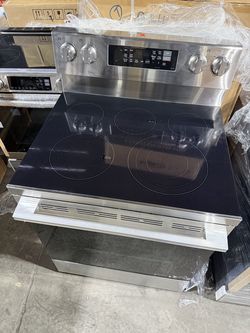 30” new Lg electric stove air fry convection stove