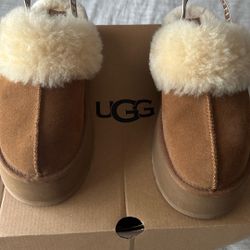 UGG 