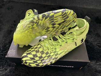Men’s Size 10 Football Cleats- UNDER ARMOUR