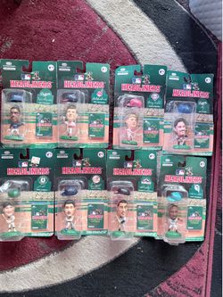 This is a vintage 1996 & 1998 Corinthian Headliners NFL action figure