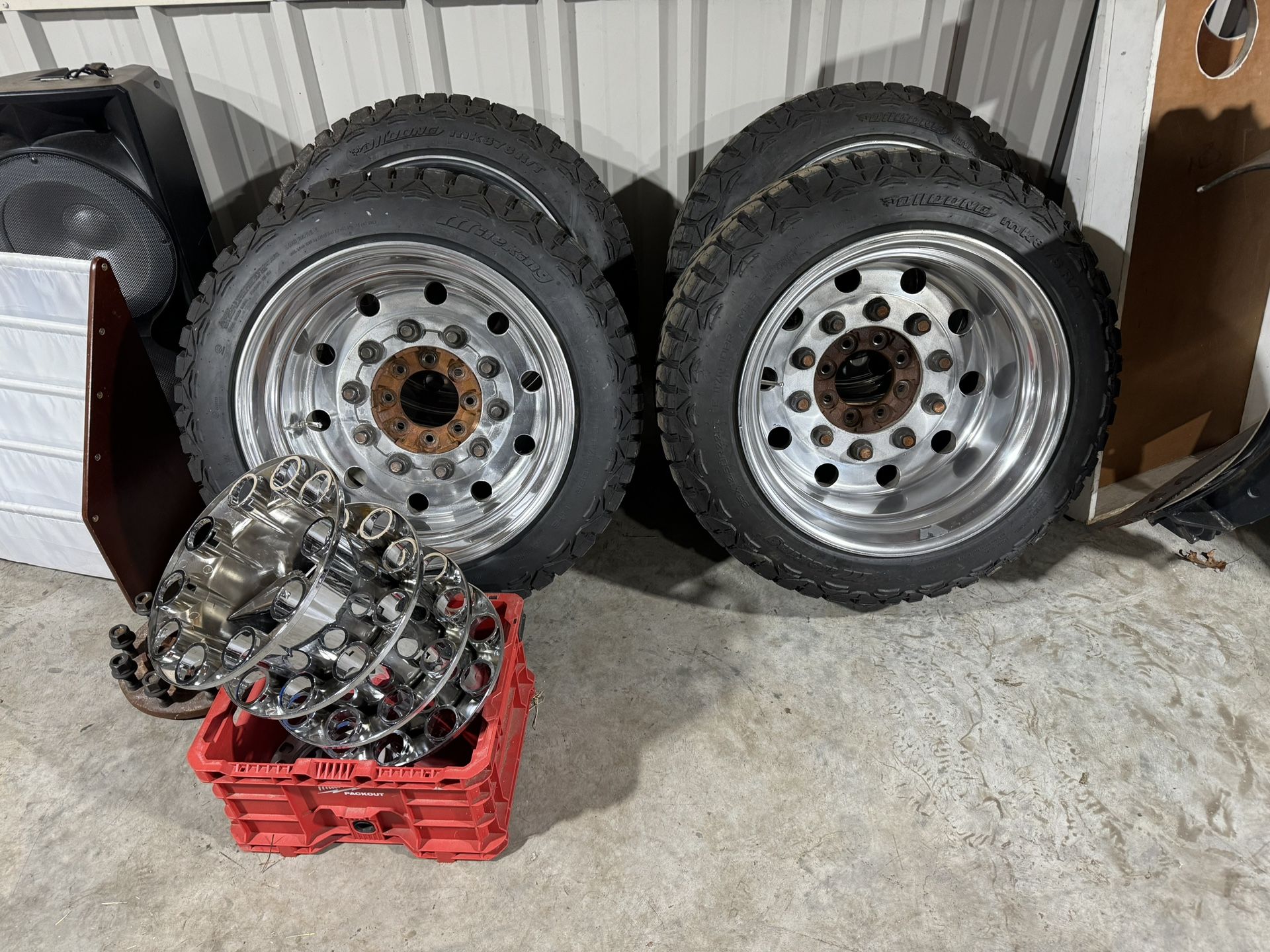 22” Super Single Wheels