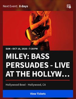 Miley Cyrus: Bass Persuades Live at Hollywood Bowl