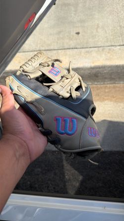 Wilson Baseball Glove