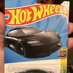 HOT WHEELS KOENIGSEGG GEMERA