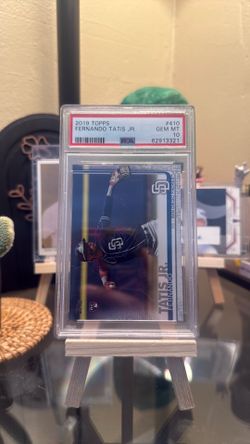 FERNANDO TATIS JR - ROOKIE CARD - BASE - PSA GEM 10