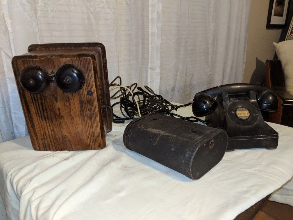 Vintage Phone