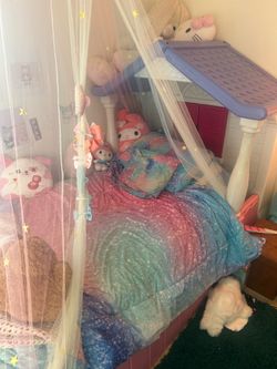 Girls Twin House Bed Frame