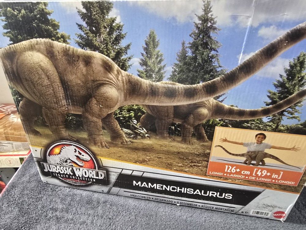 Mattel Jurassic World Legacy Collection Mamenchisaurus