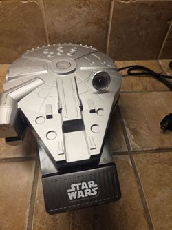 Star Wars Millennium Falcon Waffle Maker