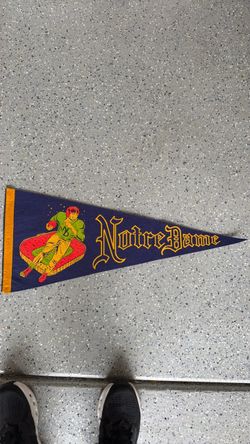 1960s Notre Dame fighting Irish football pennant flag