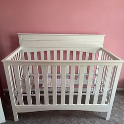 4-1 White Baby Crib
