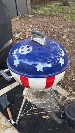 Grill Like a Proud American - Weber 22” Stars & Stripes Charcoal Kettle Grill – Limited Edition