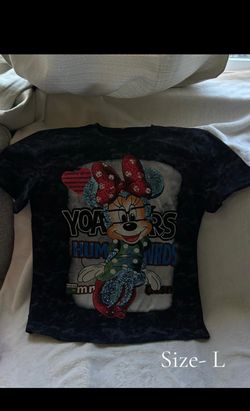 Minnie Mouse shirt