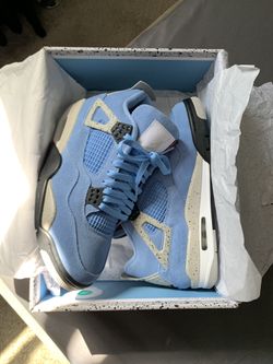 Unc Jordan 4 Size 8.5