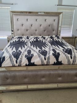 Z Gallerie Cal King mirrored upholstered bed with 2 side drawers