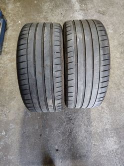 245/35ZR19 MICHELIN PILOT SPORT 4S PAIR OF TIRES
