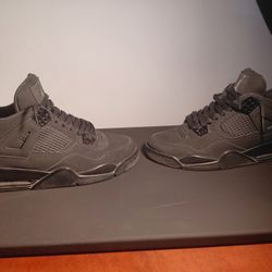 Jordan 4 Black Cats