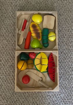 Melissa & Doug -Wooden Cutting Play Food Set