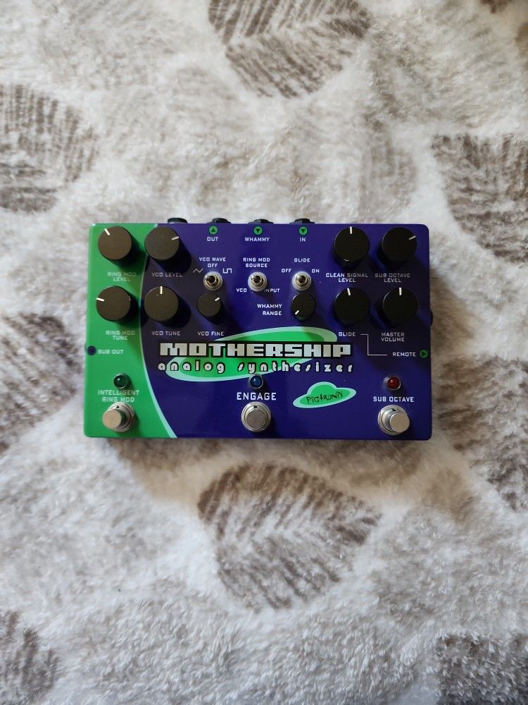 Pigtronix Mothership Analog Synthesizer Pedal