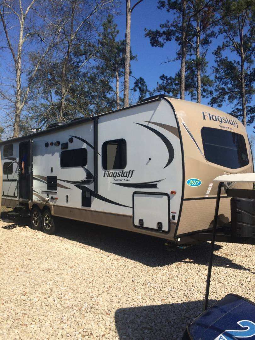 2017 Flagstaff Camper