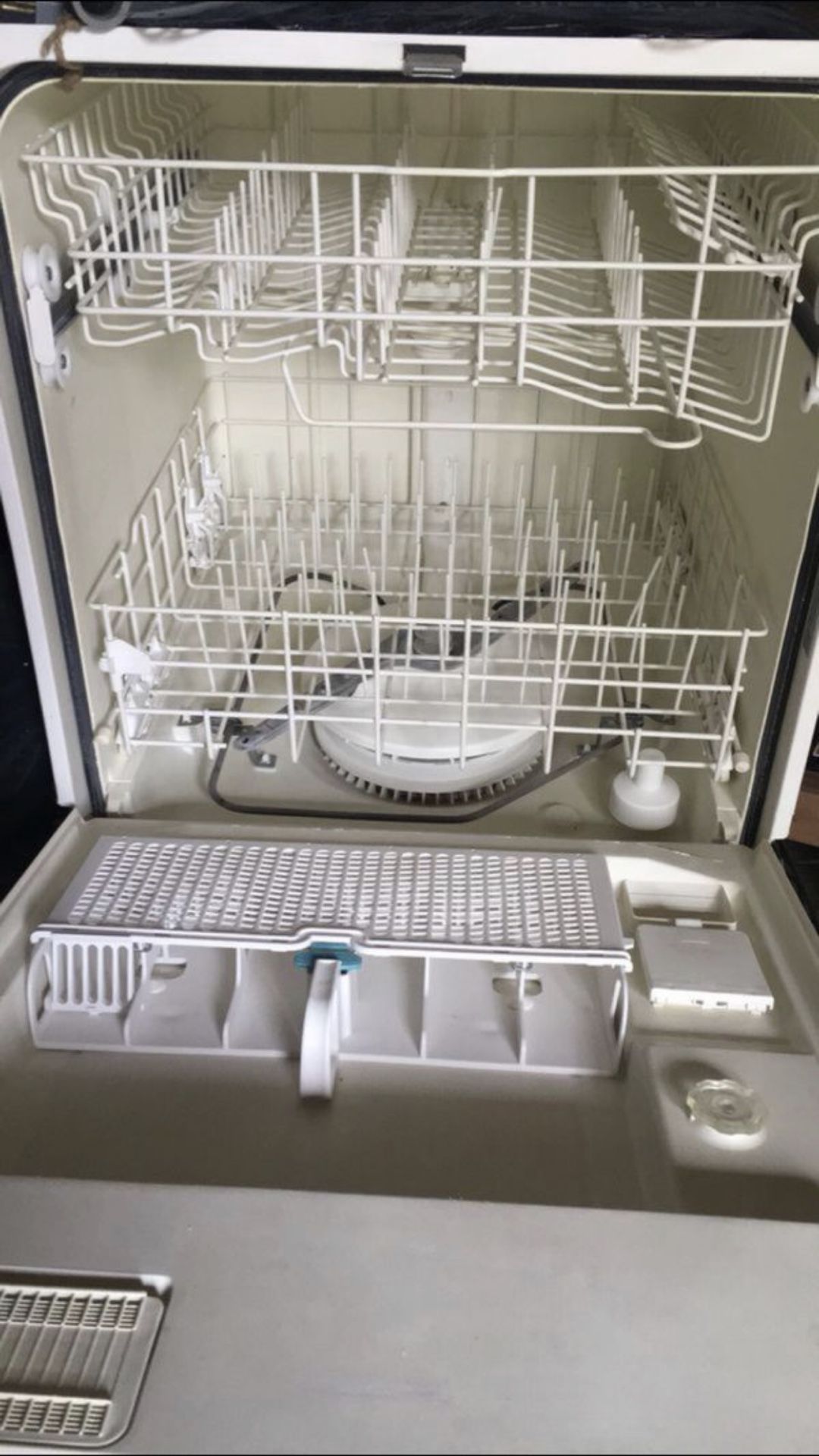 whirlpool dishwasher gold series quiet wash plus for Sale in San