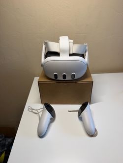 Meta Quest 3 512GB VR Headset w/ Controllers & Box