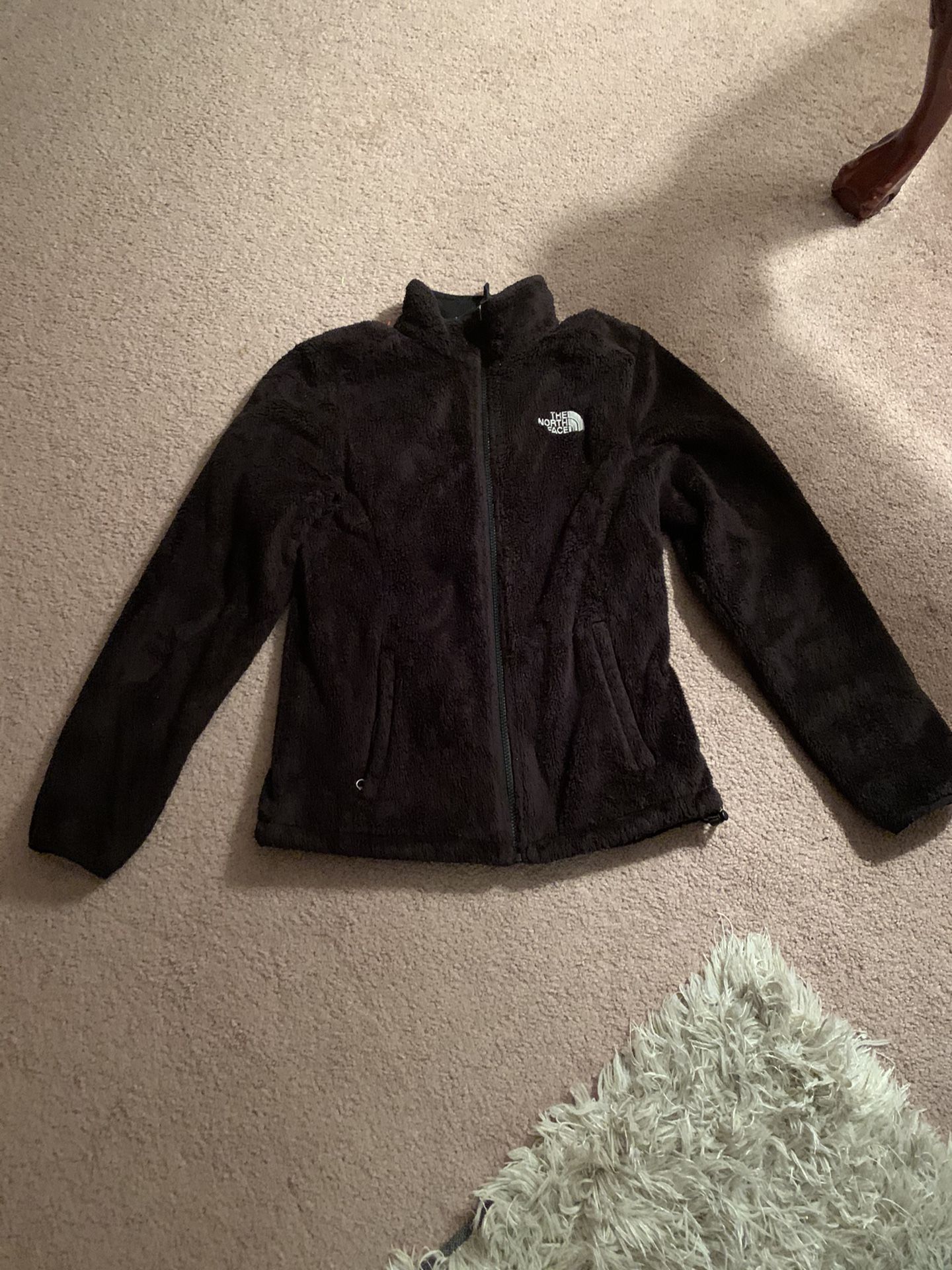 North face jacket size small