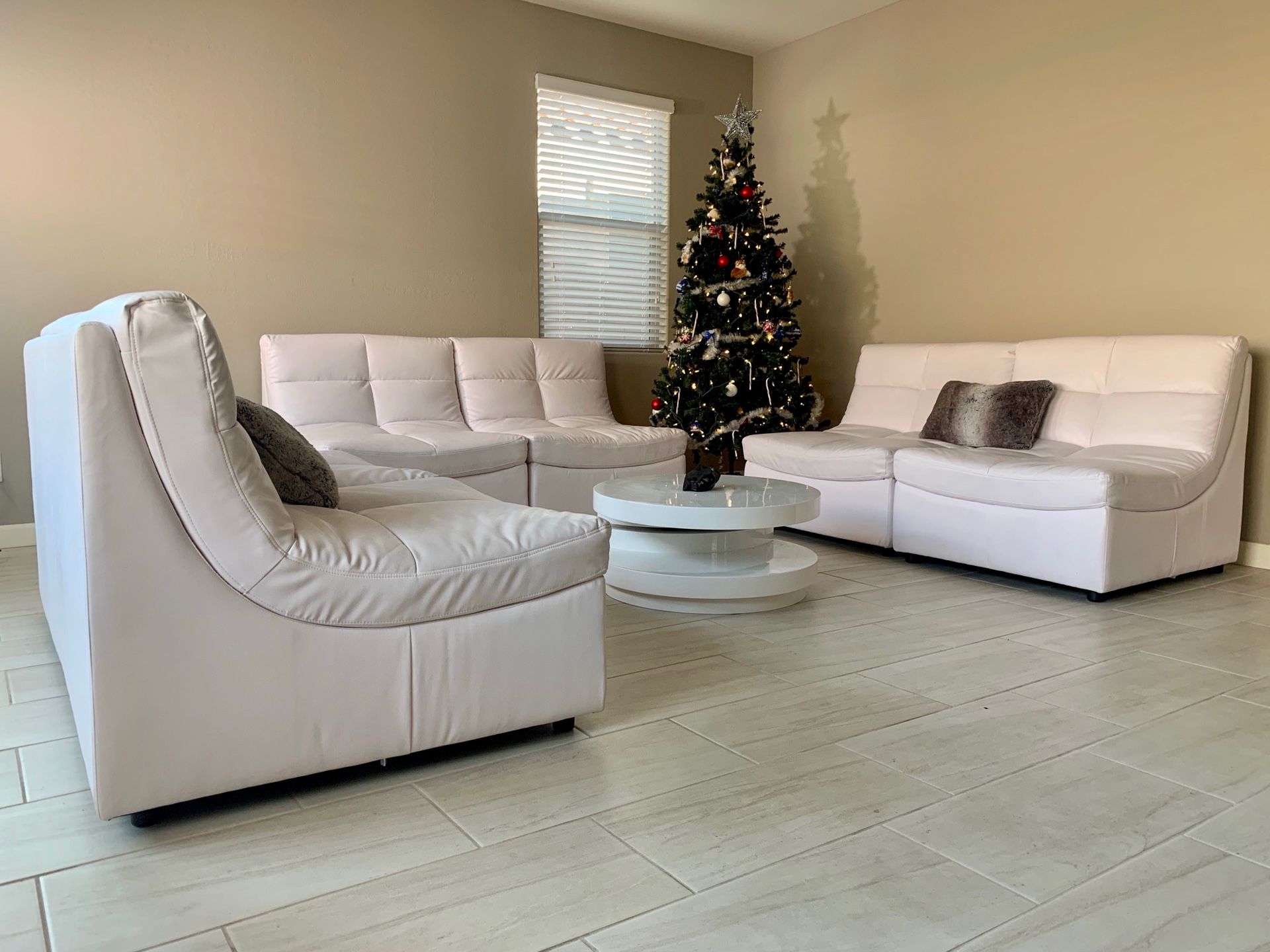 Modern Genuine White Leather 7 Piece Sectional & End Table