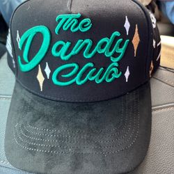 Dandy club hat