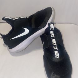 Nike Flex Runner Kids Shoes – Size 2Y