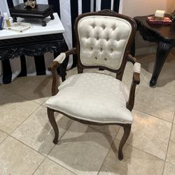 Petite Accent Chair Vintage 