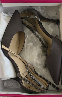 Vince Camuto Heels