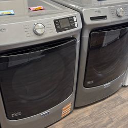 Maytag Washer And Gas Dryer Set 